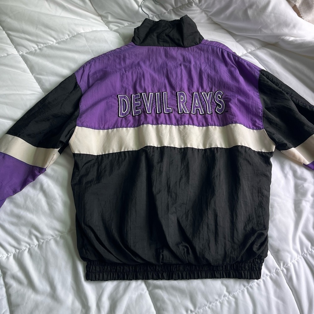 vintage zip up